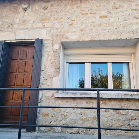 Logement entier situé à Taponnat Fleurignac. Extérieur photo