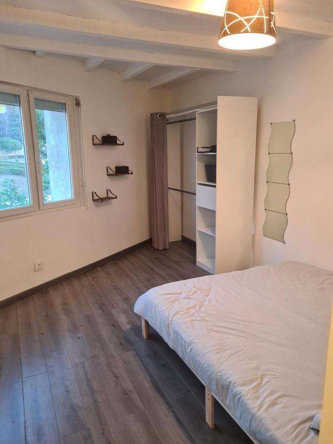 Logement entier situé à Taponnat Fleurignac. Extérieur photo